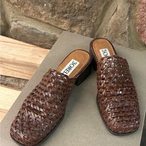 Mules Borelli  Brown Woven Mules unisex. 6 1/2 M